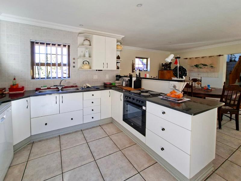 3 Bedroom Property for Sale in Dolphin Creek Golf Estate Western Cape